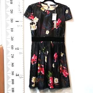 Chelsea28 Flower Print Sheer Dress Open Back Lined Dress Size M NWT